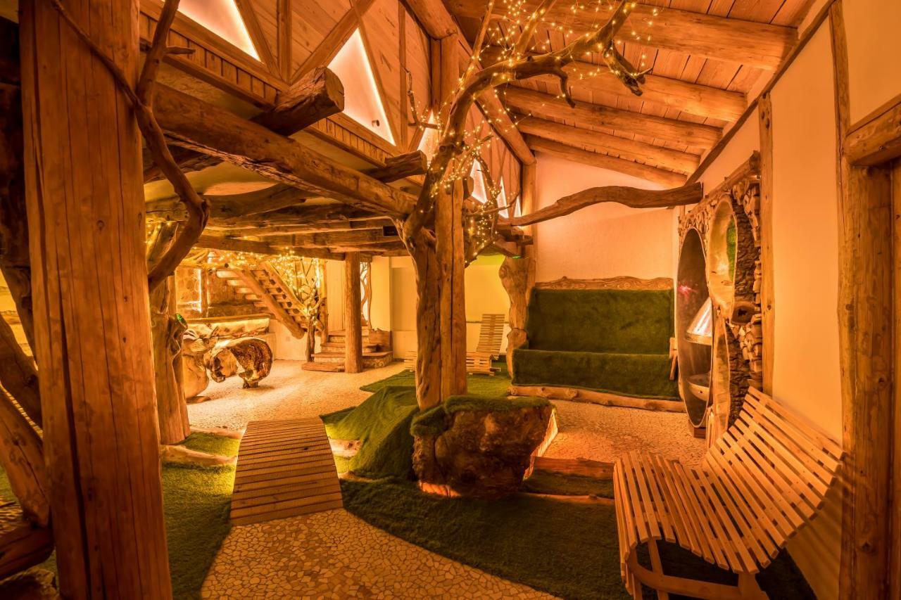 Hotel Tihiat Kut Complex à Kyustendil Extérieur photo
